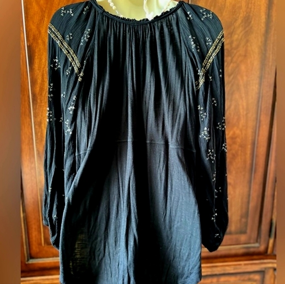 EUC Free People Black Embroidered Blouse - Picture 4 of 6
